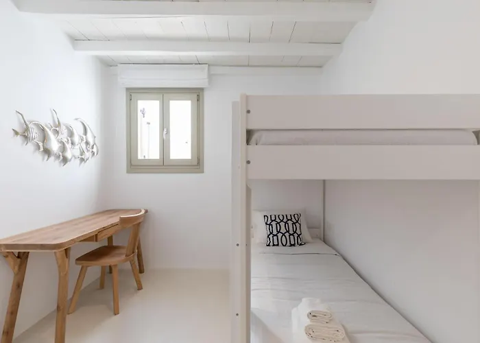 Villa Renovated Luxury Oceanview With Pool In Mykonos