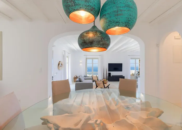 Villa Renovated Luxury Oceanview With Pool In Mykonos