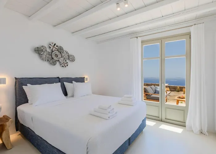 Villa Renovated Luxury Oceanview With Pool In Mykonos *