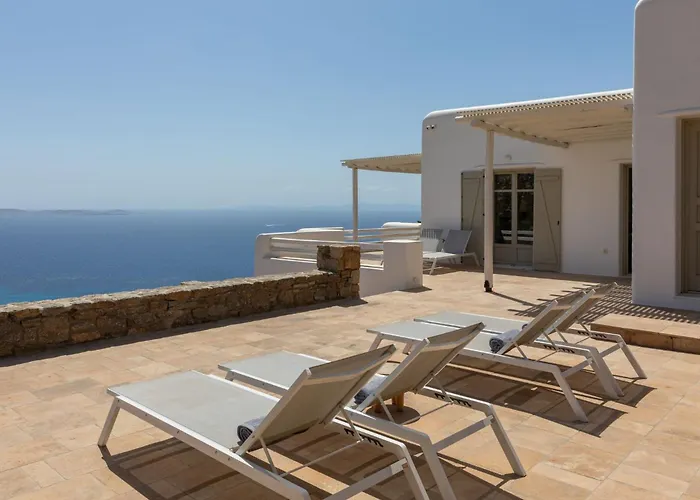 Renovated Luxury Oceanview With Pool In Mykonos